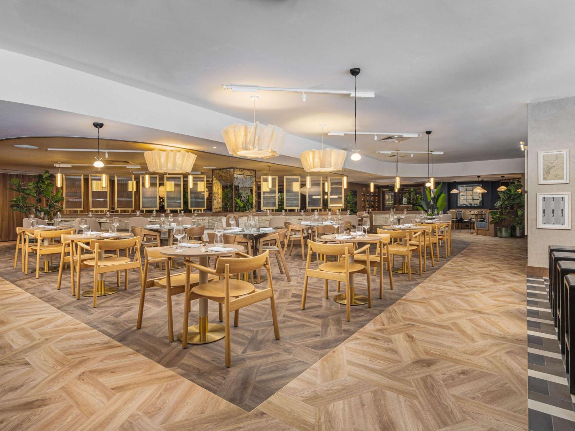 Mercure London Earls Court ภายนอก รูปภาพ
