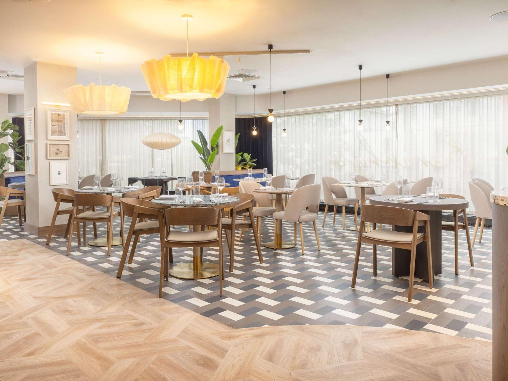Mercure London Earls Court ภายนอก รูปภาพ