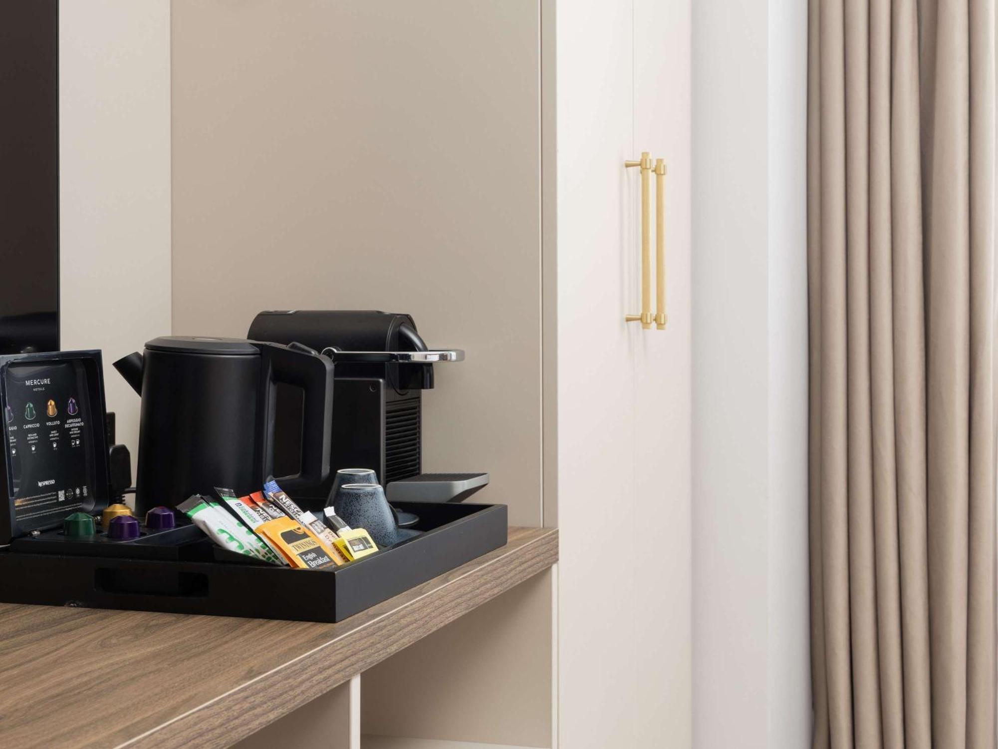 Mercure London Earls Court ภายนอก รูปภาพ