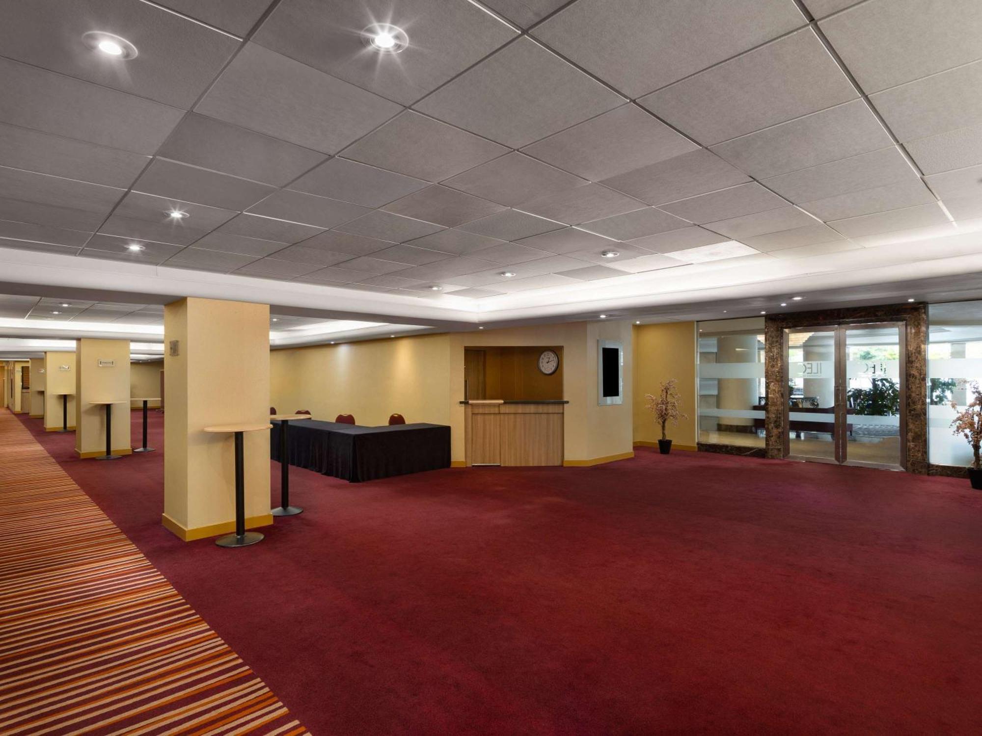 Mercure London Earls Court ภายนอก รูปภาพ